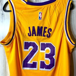 Lebron James-#23-LA Lakers -100%Stitched-NWT